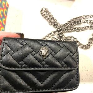 KURT GEIGER LONDON
MICRO KENSINGTON BAG
Never Used